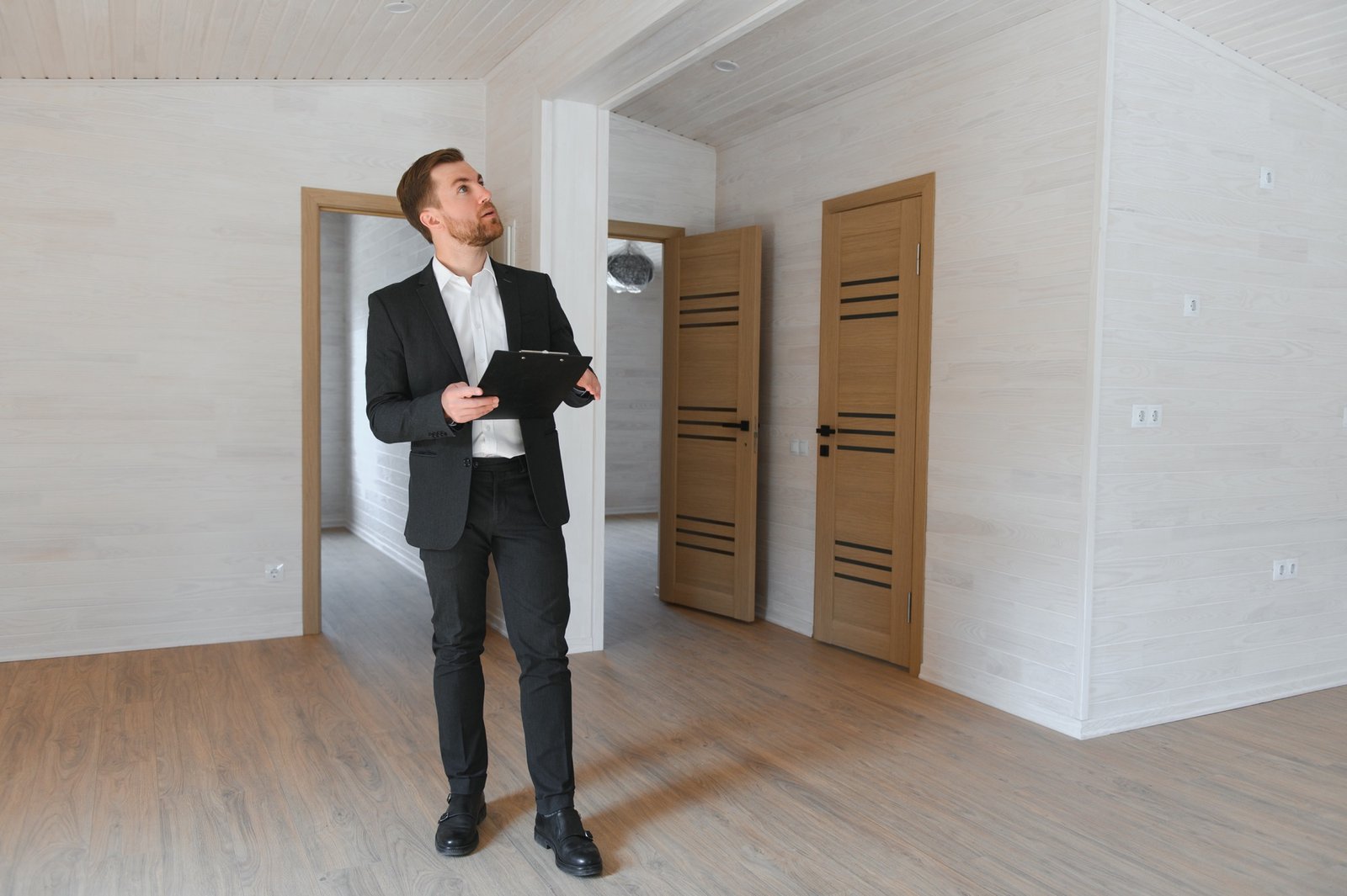 Wohnungsbesichtigung beim Immobilienkauf